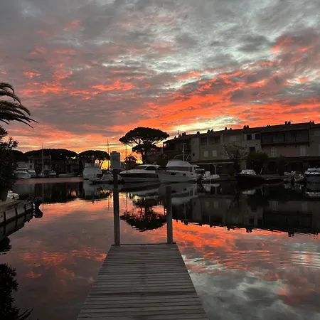 Les Pieds Dans L'eau 아파트